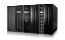 ИБП Delta Electronics Modulon DPH в ряду стоек